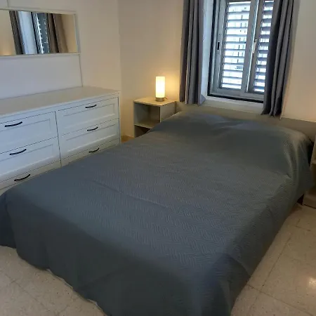 Achilles Heel * Kornos