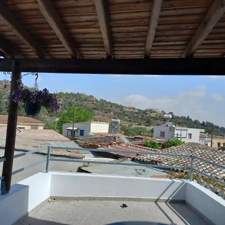 Apartament Achilles Heel *