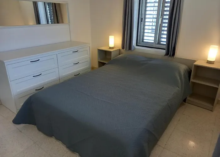 Achilles Heel * Kornos