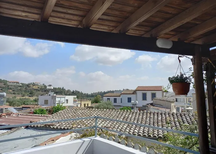 Achilles Heel Apartament *